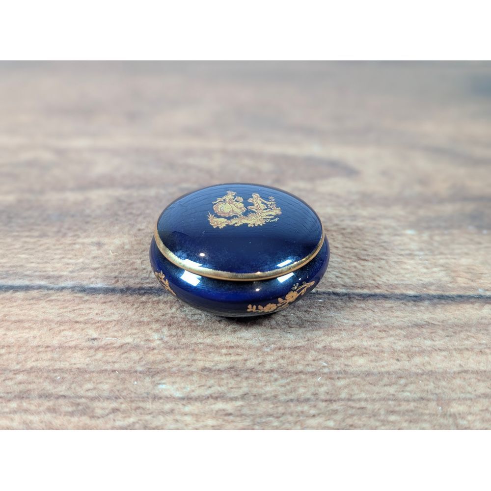 FM Limoges France Trinket Box Cobalt‎ Blue Gold Courting Scene Pill Box
